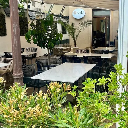 Arc De Triomphe By Citybookings Appartement