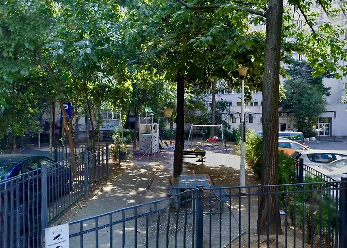 Arc De Triomphe By Citybookings