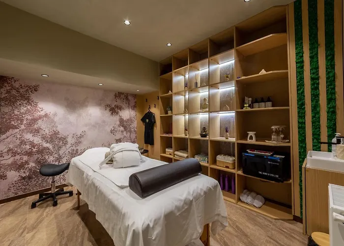 Arc De Triomphe By Citybookings Bucarest