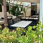 Arc De Triomphe By Citybookings Apartmán