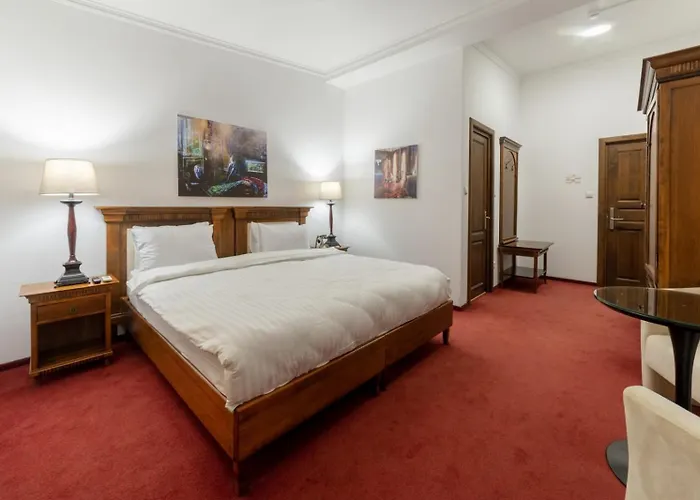 Arc De Triomphe By Citybookings * Bukurešť